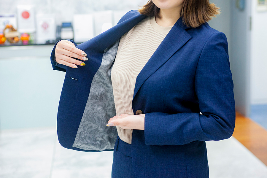 オーダーメイドスーツ